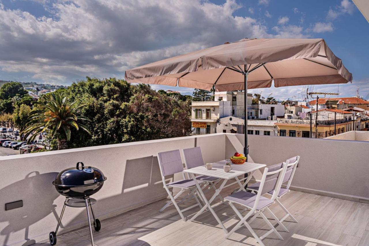White & Gray Apartment Rethymno  Exterior photo