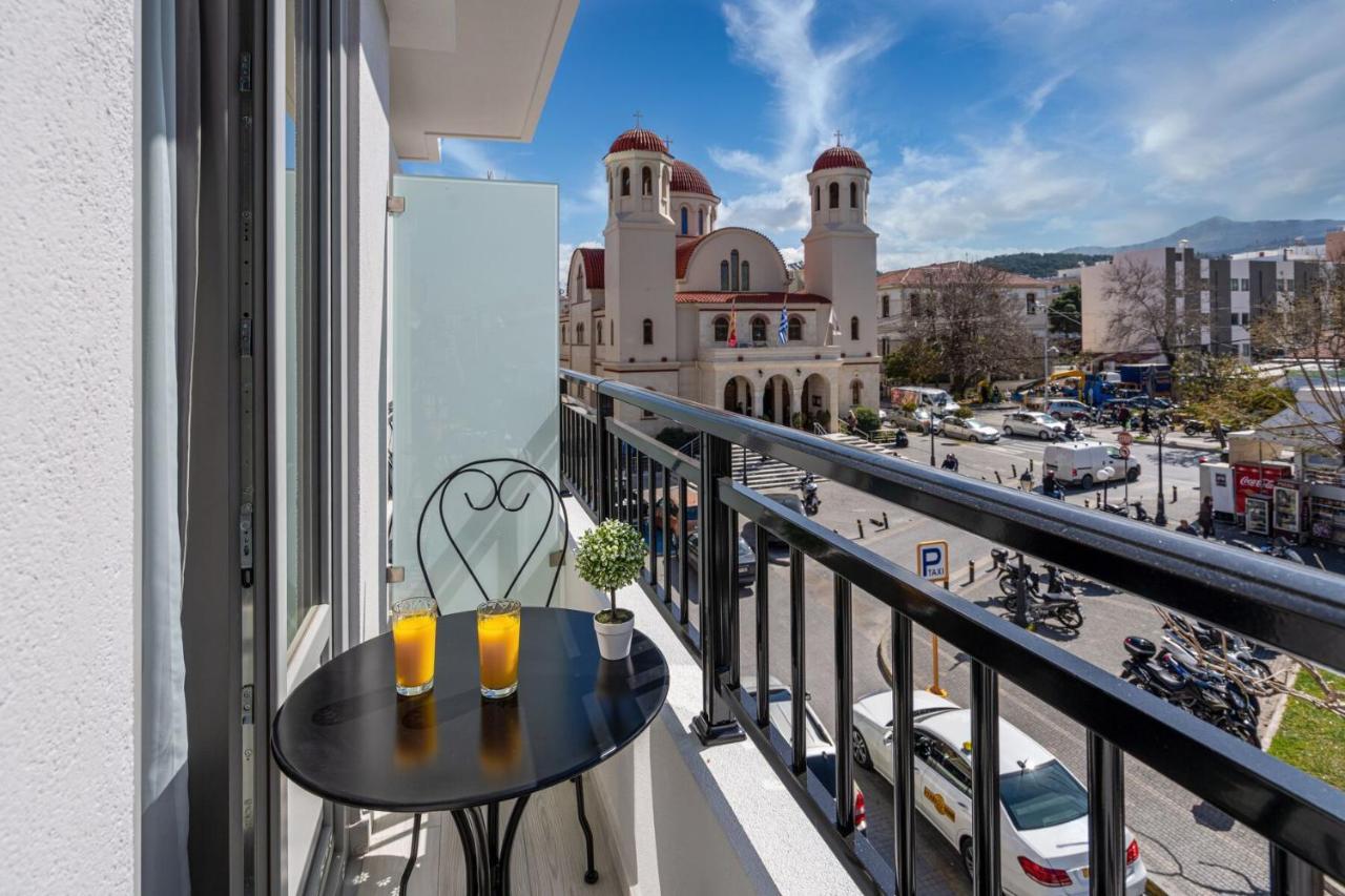 White & Gray Apartment Rethymno  Exterior photo
